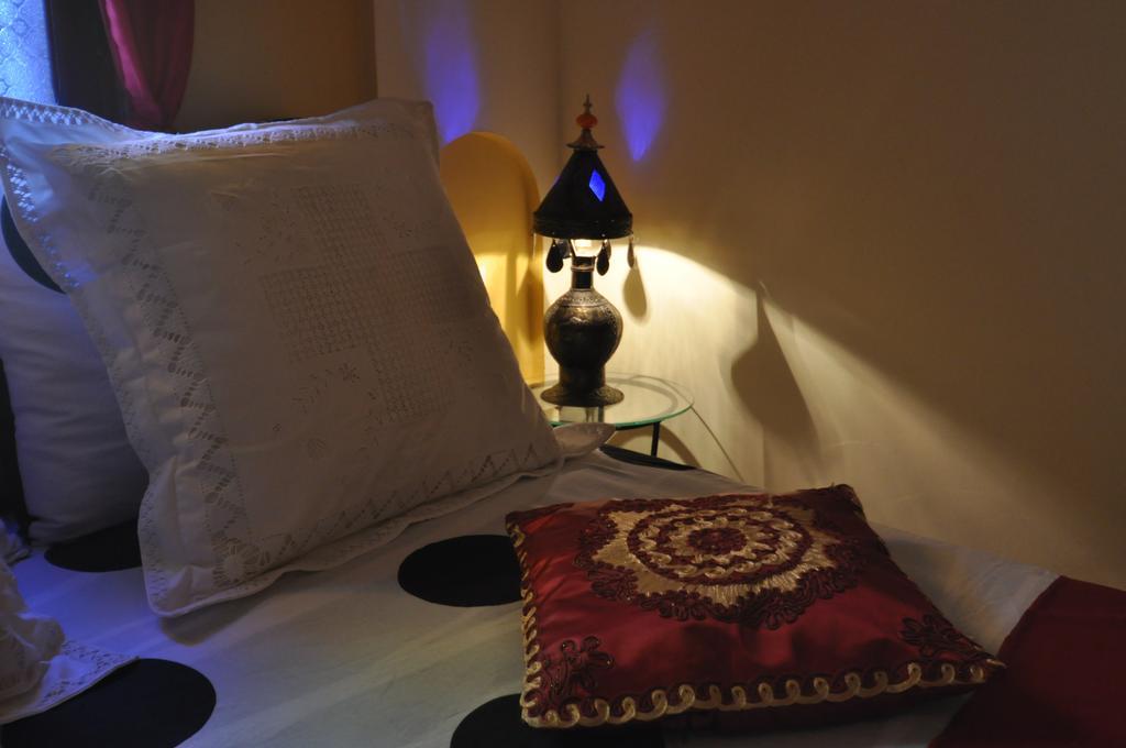 Riad La Famille Marrakesz Pokój zdjęcie